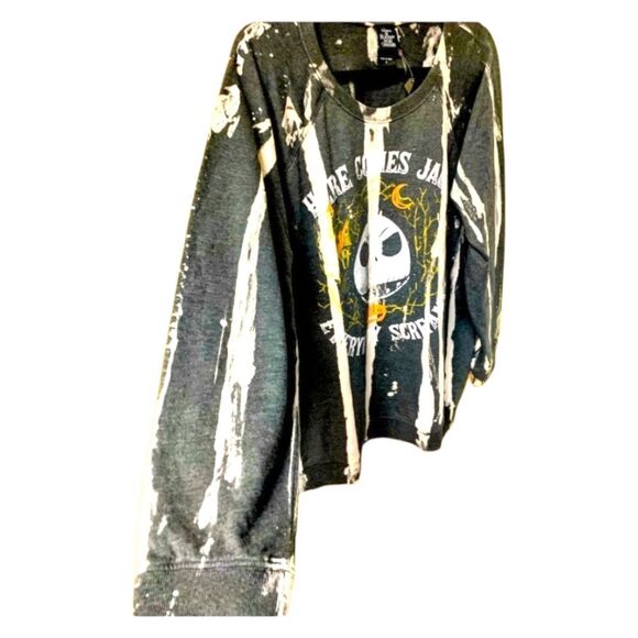 DISNEY/TORRIDJackSkellingtonNight before X-mas Black Spray Bleach Sweatshirt. - Picture 4 of 15